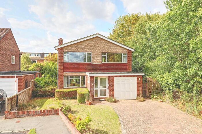 4 Bedroom Detached House For Sale In Ash Road, Ware, SG12