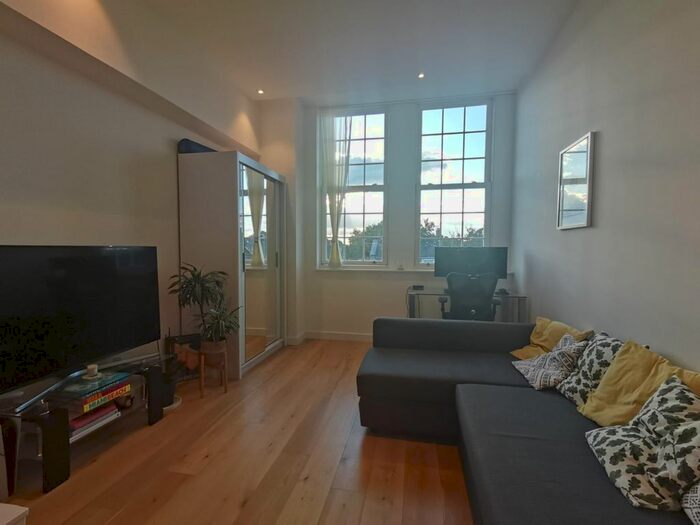 1 Bedroom Flat To Rent In City Road, London, N1