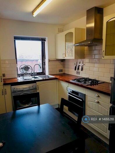 1 Bedroom Flat To Rent In Tiber Gardens, London, N1