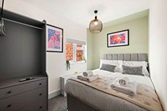 1 Bedroom Flat To Rent In Market Place, Market Rasen, LN8