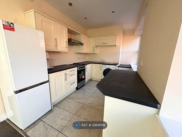 1 Bedroom Flat To Rent In Abbey St, Nuneaton, CV11