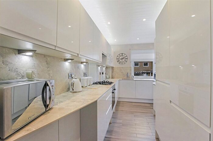 3 Bedroom Flat For Sale In Menzies Road, Balornock, Glasgow, G21