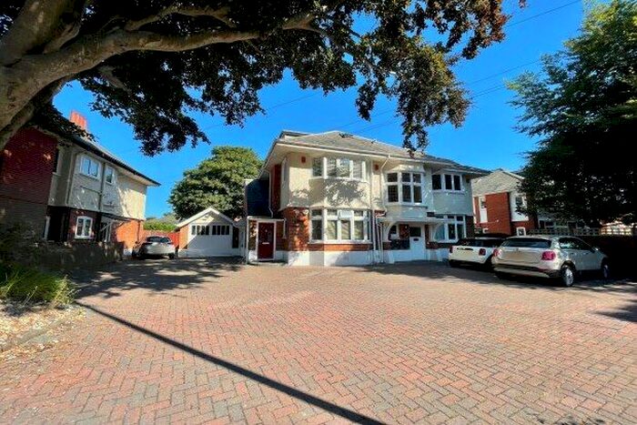 1 Bedroom Flat To Rent In Beechwood Avenue, Bournemouth, BH5