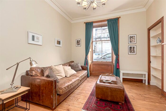 1 Bedroom Apartment For Sale In Gayfield Street, Edinburgh, Midlothian, EH1