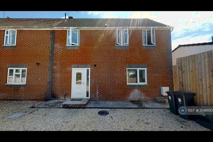 8 Bedroom Terraced House To Rent In Ventnor Road, Filton, Bristol, BS34