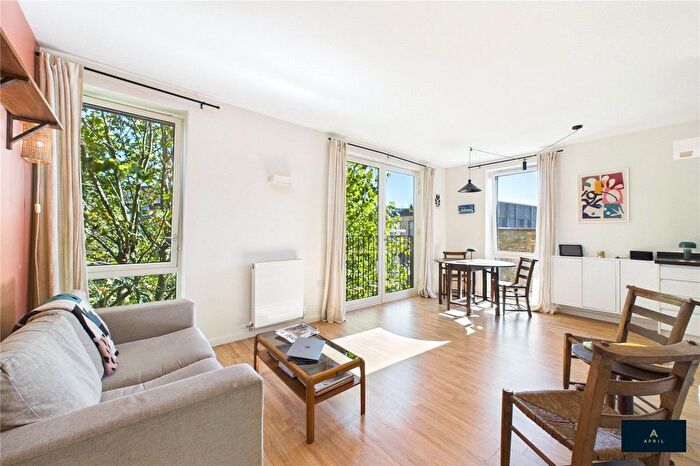 1 Bedroom Flat For Sale In Sail Street, Lambeth, London, SE11