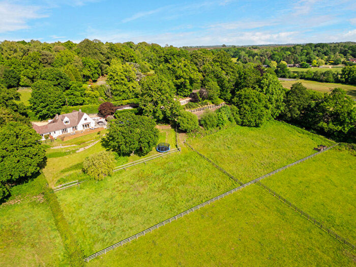 6 Bedroom Chalet For Sale In Weavers House | North Gorley | Fordingbridge |, SP6