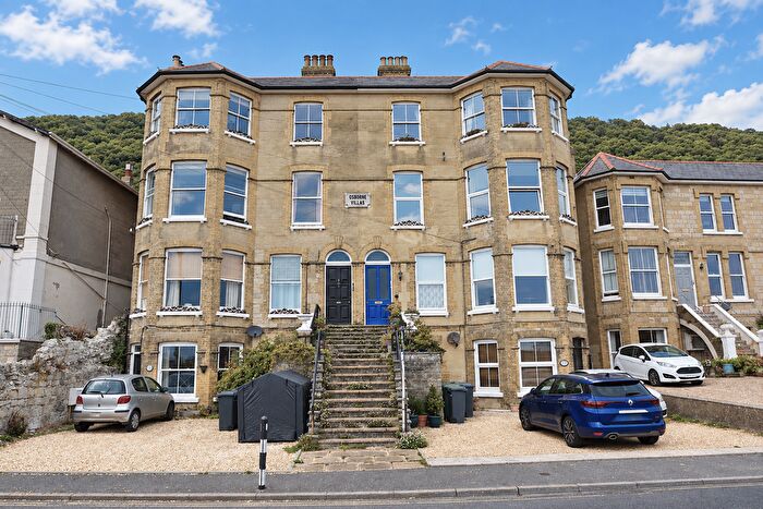 2 Bedroom Flat To Rent In St Boniface Road, Ventnor, PO38
