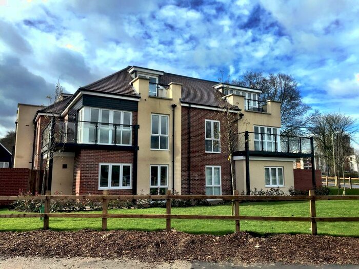 2 Bedroom Apartment To Rent In Old Barn Mews, Basingstoke, RG24