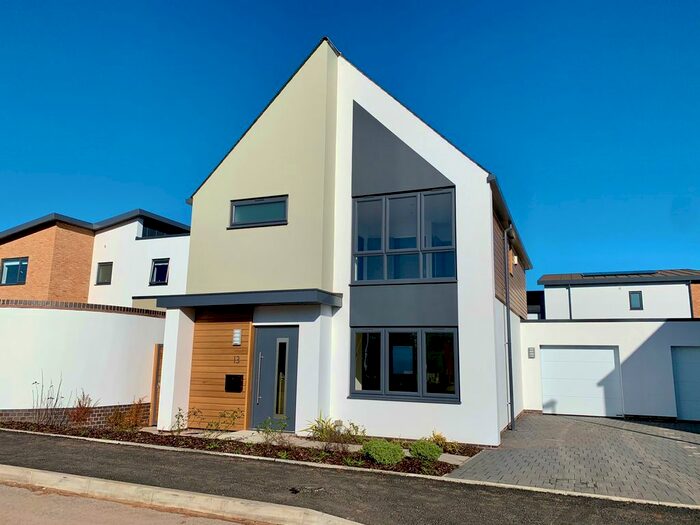 3 Bedroom Detached House To Rent In Regency Drive, Exeter, EX2