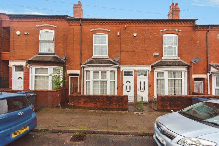 3 Bedroom Terraced House For Sale In Beach Road, Birmingham, B11