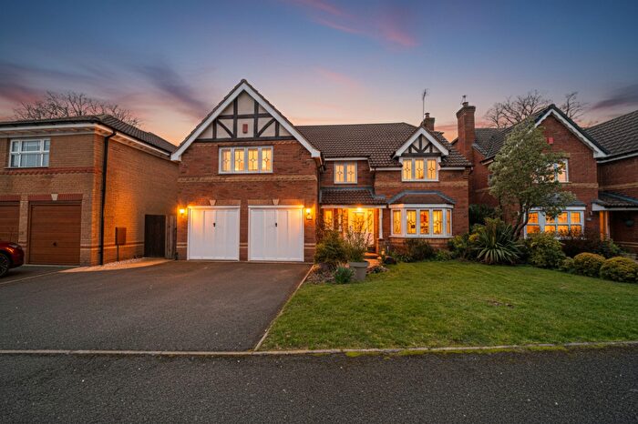 5 Bedroom Detached House For Sale In Glendon Way, Dorridge, B93