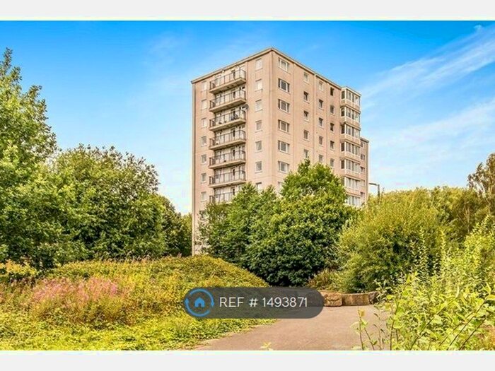 2 Bedroom Flat To Rent In The Peninsula Building, Salford, M7