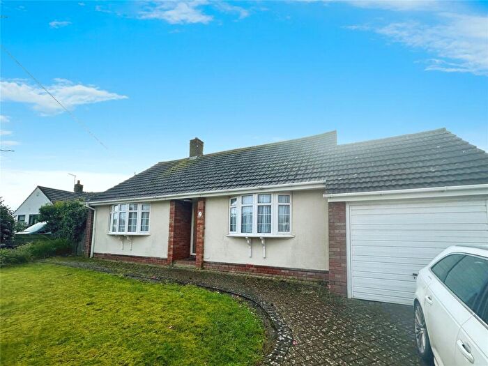 2 Bedroom Bungalow For Sale In Littledown Close, Exmouth, Devon, EX8