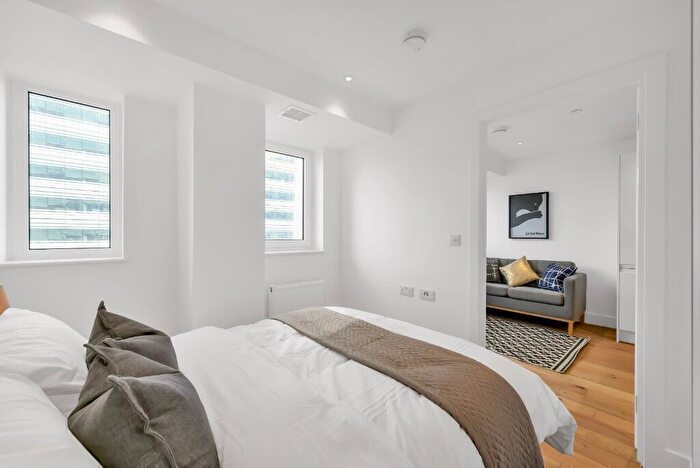 1 Bedroom Flat To Rent In The Residences Croydon, Edridge Road, London, CR0