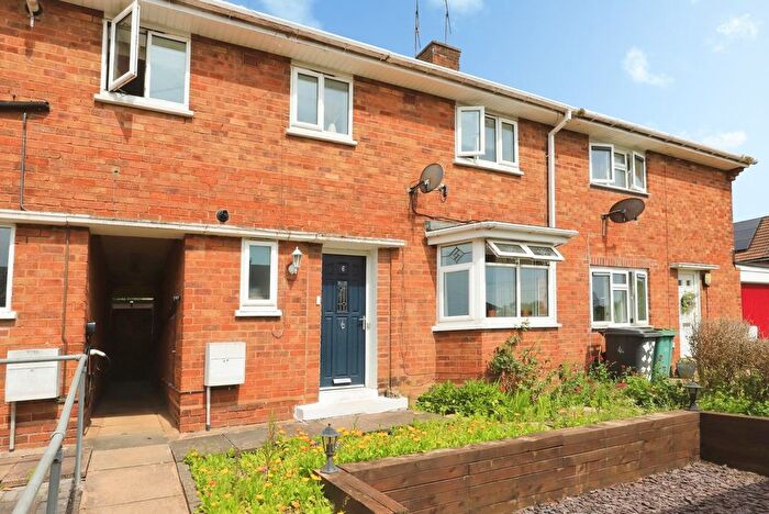 3 Bedroom Terraced House For Sale In Chelmarsh Avenue, Finchfield, Wolverhampton, West Midlands, WV3