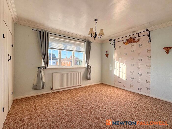 3 Bedroom Terraced House For Sale In Bakewell Close, Balderton, NG24