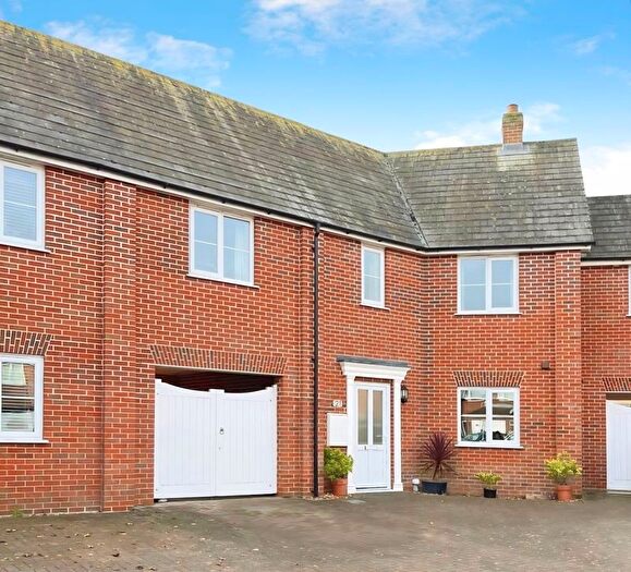 3 Bedroom Property For Sale In Furze Crescent, Alresford, CO7