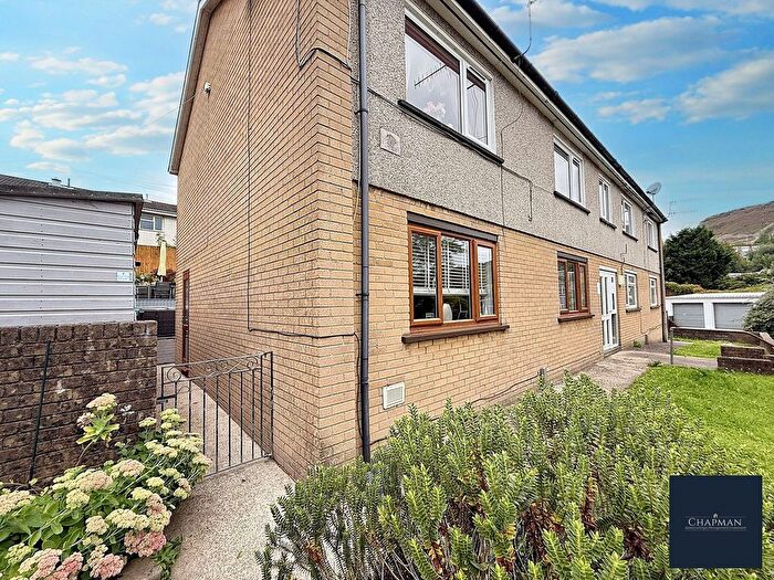 1 Bedroom Flat For Sale In Maes Bedw, Porth, CF39