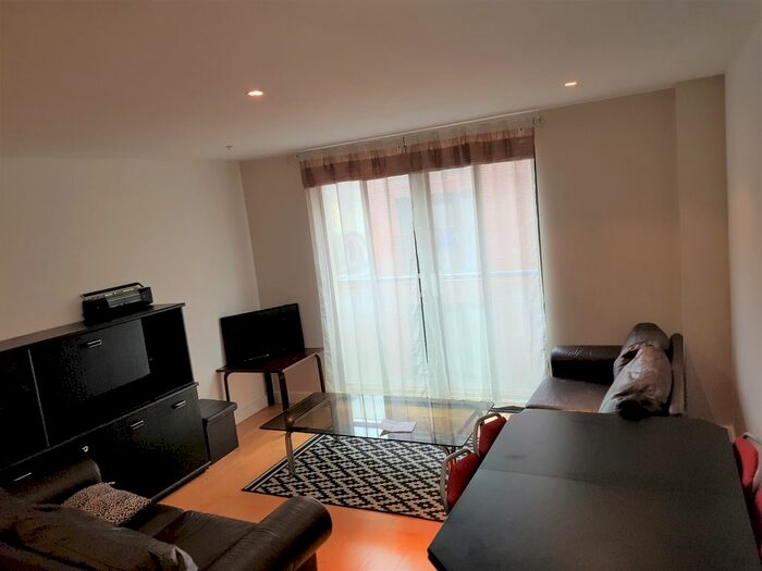 2 Bedroom Flat To Rent In Colton Street, Leicester, LE1