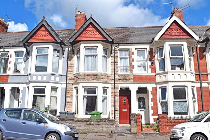 2 Bedroom Apartment For Sale In Australia Road, Heath/Gabalfa, Cardiff, CF14