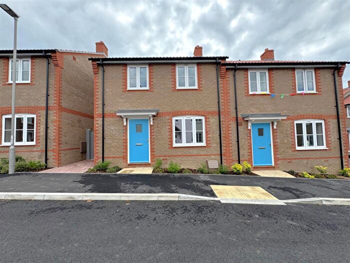 3 Bedroom Semi Detached House For Sale In Loveridge Grove, Nottington Park, DT3