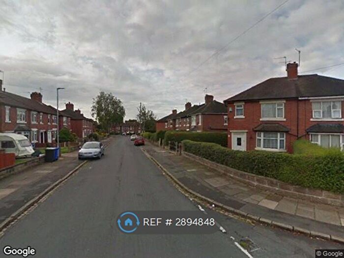 3 Bedroom Semi-Detached House To Rent In Greyswood Rd, Trent Vale, ST4
