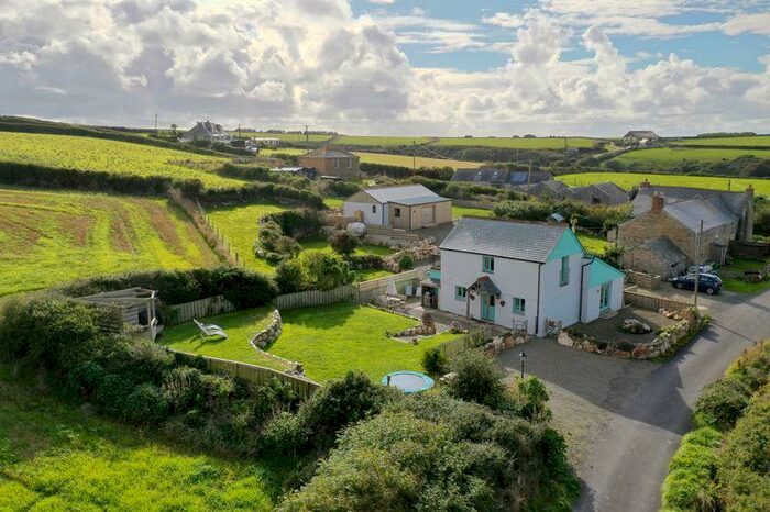 5 Bedroom Detached House For Sale In Rural Hamlet . Miles From Mawgan Porth, PL27