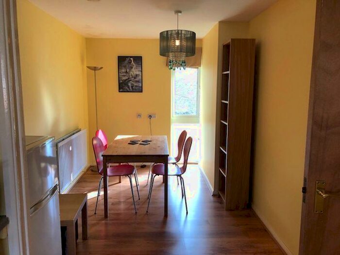 2 Bedroom Apartment To Rent In Abbotts Barton, Winchester, SO23