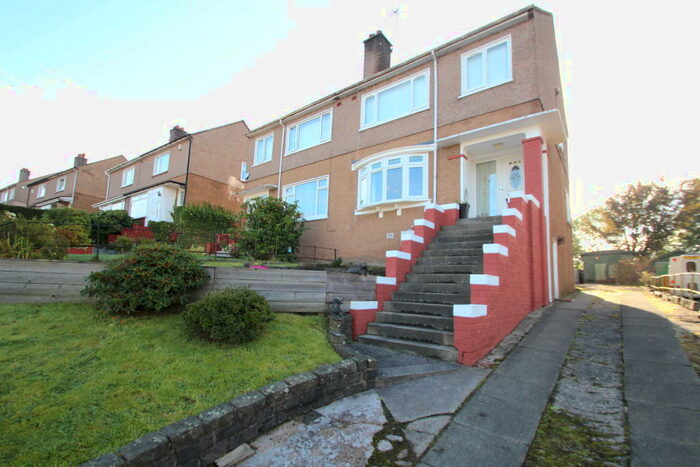 4 Bedroom Semi-Detached House To Rent In Canniesburn Road, Bearsden, G61