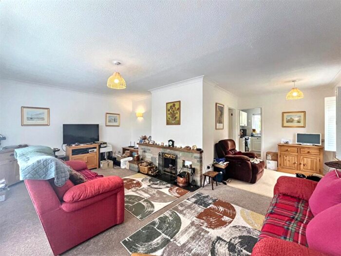 2 Bedroom Detached Bungalow For Sale In Sandpit Lane, Thorpe Market, Norwich, NR11