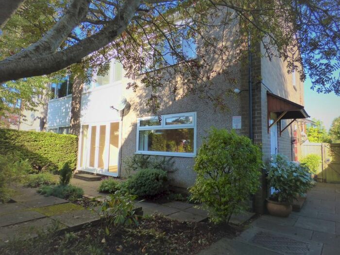 2 Bedroom Flat To Rent In Malleny Avenue, Balerno, Edinburgh, EH14