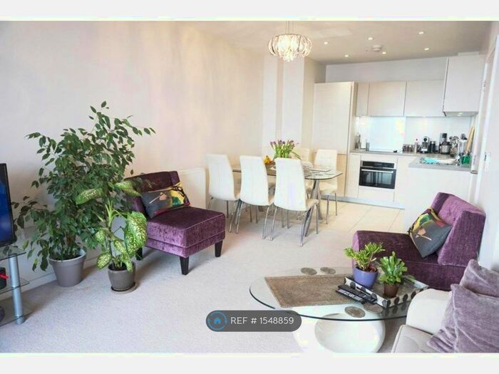 1 Bedroom Flat To Rent In Prowse Court, London, N18