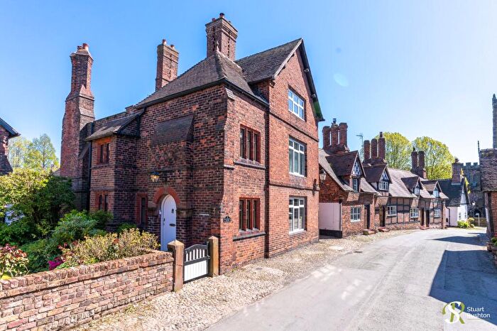 5 Bedroom Detached House For Sale In Church Street, Great Budworth, CW9