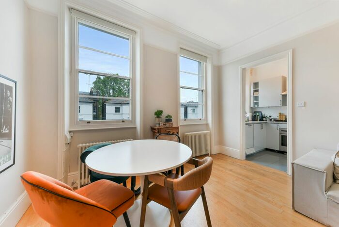 1 Bedroom Flat To Rent In Elgin Crescent, London, W11