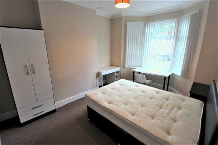 4 Bedroom Terraced House To Rent In Harefield Road, Coventry, CV2