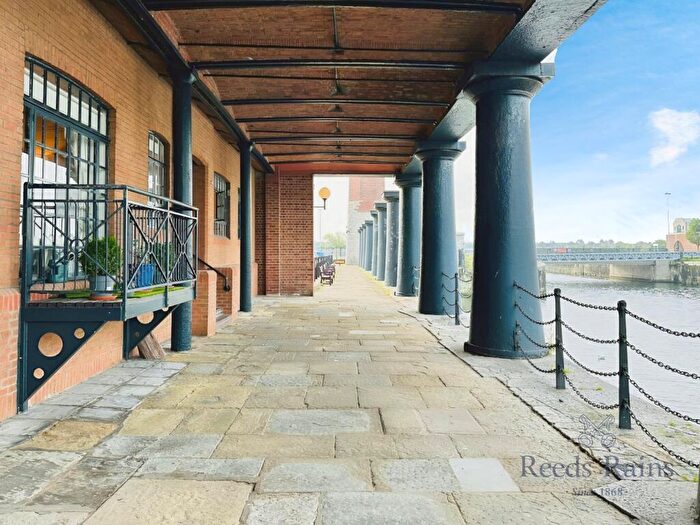 3 Bedroom Apartment To Rent In Wapping Quay, Liverpool, Merseyside, L3