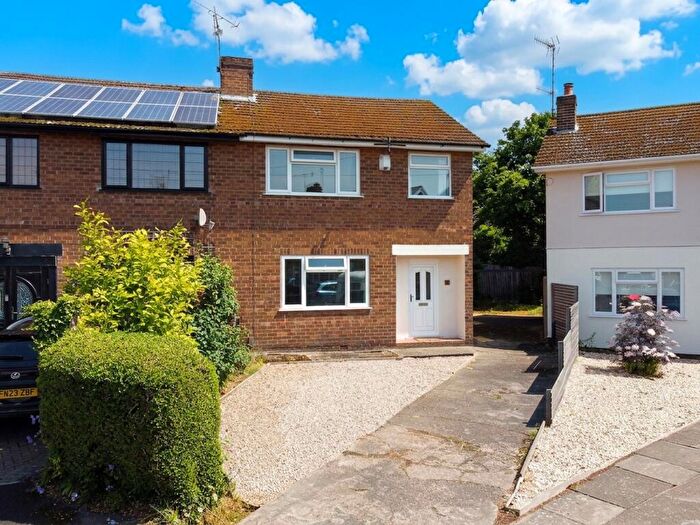3 Bedroom Semi Detached House For Sale In Rufford Road, Sherwood, Nottingham, NG5
