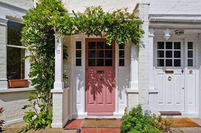 4 Bedroom Terraced House To Rent In Spencer Gardens, London, SW14