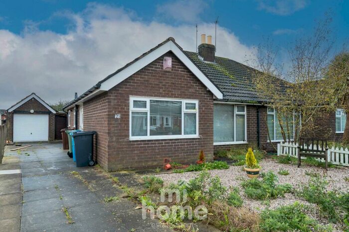 2 Bedroom Semi-Detached House For Sale In Beech Avenue, Warton, PR4