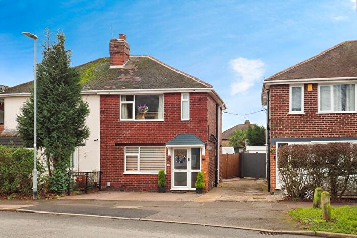 3 Bedroom Semi-Detached House For Sale In Cator Lane, Beeston, Nottingham, Nottinghamshire, NG9
