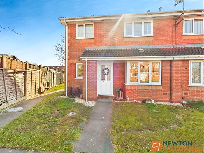 2 Bedroom Terraced House To Rent In Signal Grove, Bloxwich, WS3
