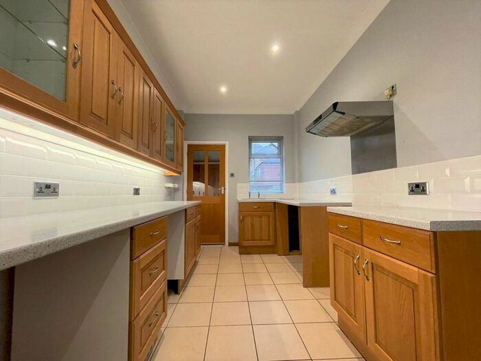 4 Bedroom Terraced House To Rent In Church Road, Swanscombe DA10