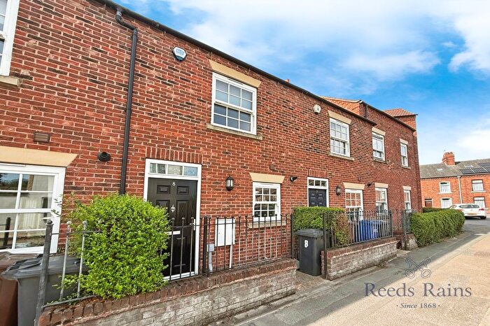 2 Bedroom Detached House To Rent In Barfoss Place, Selby, North Yorkshire, YO8