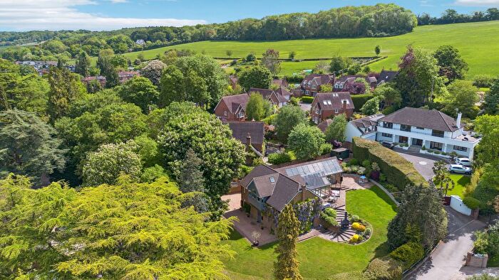 5 Bedroom Detached House For Sale In Grange Drive, Wooburn Green, Buckinghamshire, HP10