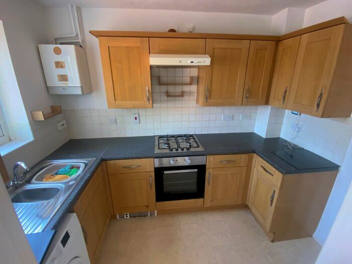 2 Bedroom Semi-Detached House For Sale In Bracken Road, Shirebrook, Mansfield, Derbyshire, NG20