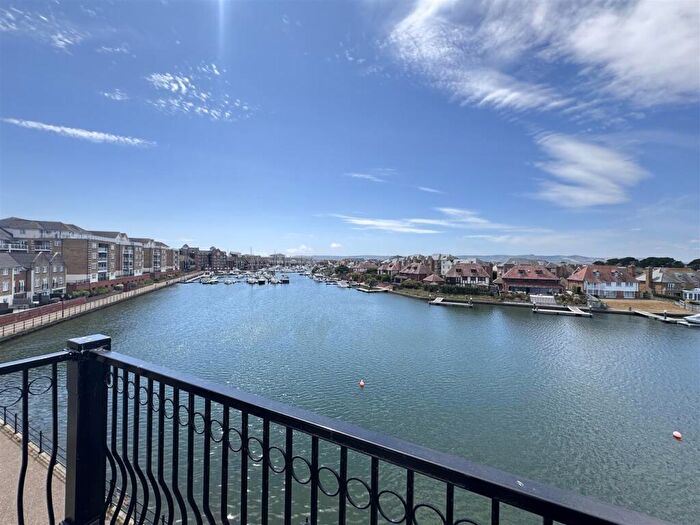 2 Bedroom Flat To Rent In Long Beach View, Eastbourne, BN23