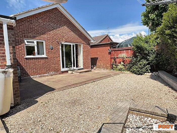 2 Bedroom Detached Bungalow For Sale In Denhill Close, Hayling Island, PO11