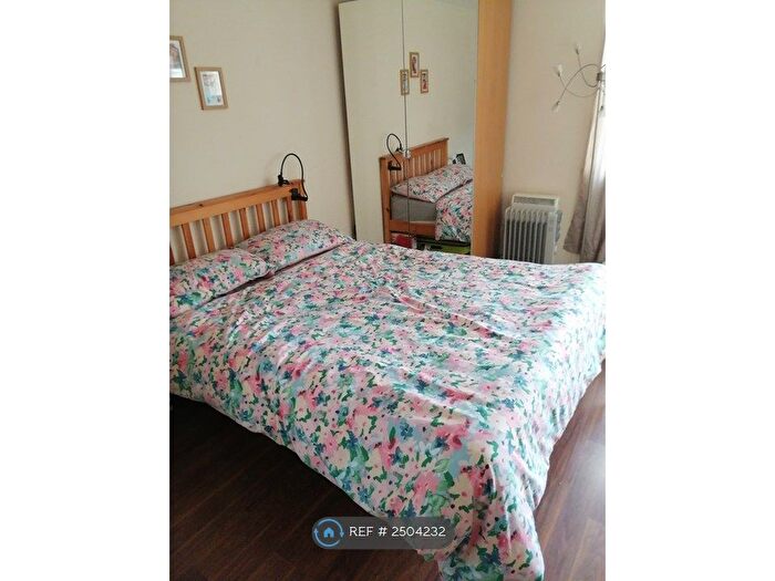 1 Bedroom Flat To Rent In Cardiff, Cardiff, CF24