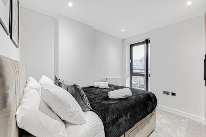 2 Bedroom Apartment To Rent In The Hyde London, NW9